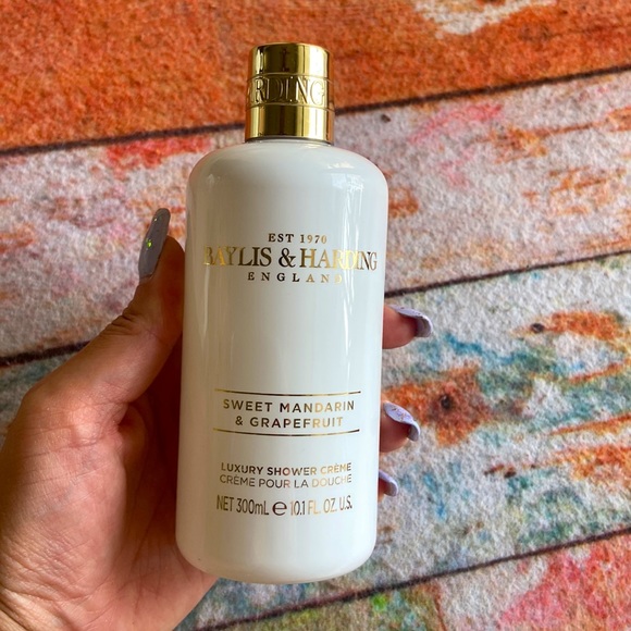 Baylis & Harding England Sweet Mandarin&Grapefruit ShowerWash & BodyButter Combo - Picture 3 of 4